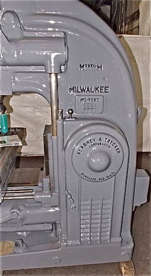 X=29"- Y=12"- Z=18" KEARNEY & TRECKER ... VERTICAL MILL